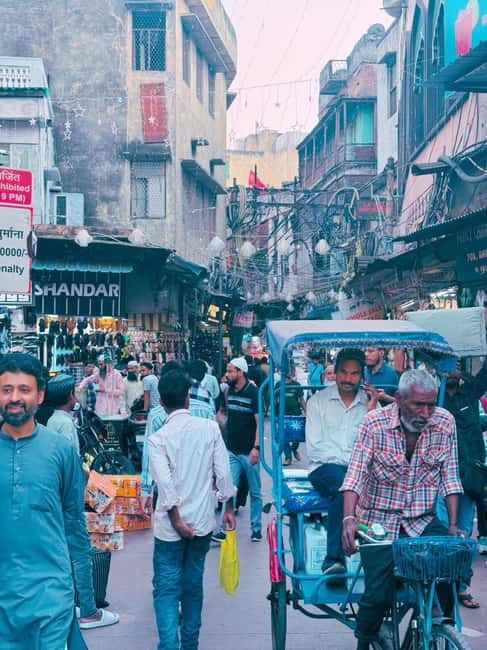 Old Delhi Temples and Spice Market Tour - Khari Baoli and the spice market lanes