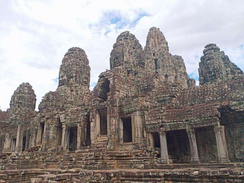 One Day Angkor Wat Trip with Sunrise - A quieter corner before lunch