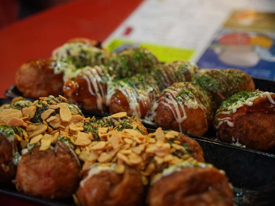 Osaka Morning Tour: Shitennoji Temple, Shinsekai &Doutonbori - Key points at a glance