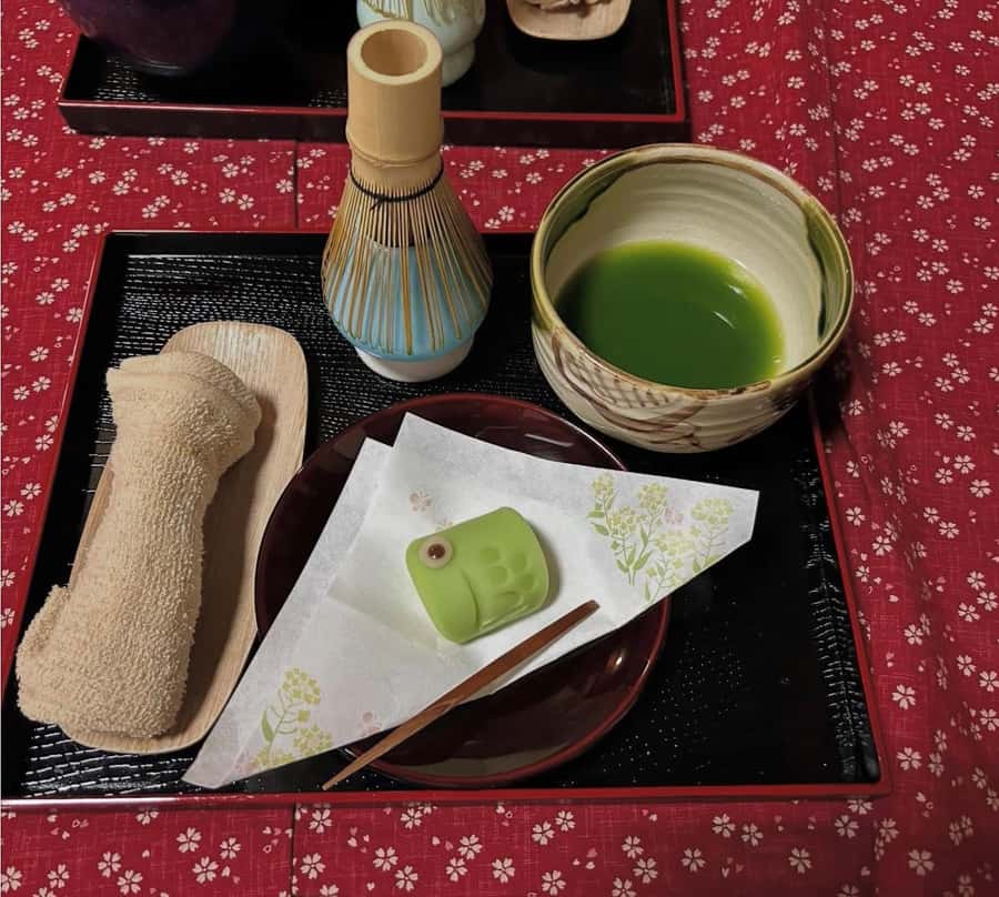 Osaka Temple Cool Foot Bath & Matcha Experience〈45min〉 - Who should book this experience