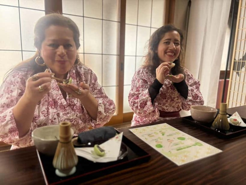Osaka Temple Head Spa &Matcha Facial – Refresh & Glow〈90min〉 - Yukata photos that do more than fill time
