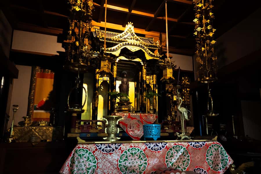 Osaka Temple ：Warm Bamboo Oil Massage – Deep Restore〈60min〉 - A quiet cultural pause inside Osaka