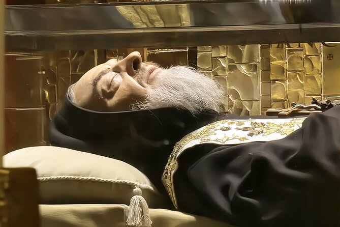 Padre Pio's Shrine in San Giovanni Rotondo from Bari (Apulia) - Key points to know before booking
