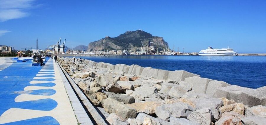 Palermo to Siracusa: stop al Valley of Temples & Roman Villa - A rustic lunch between the two ancient sites