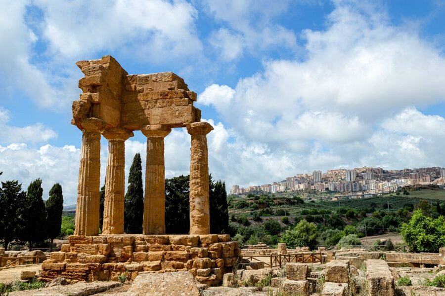 Palermo: Valley of the Temples and Scala dei Turchi Day Trip - Walking through the Valley of the Temples