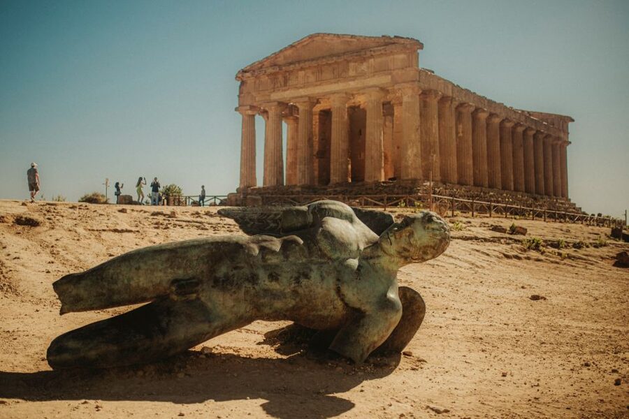Palermo: Valley of the Temples and Scala dei Turchi Day Trip - The café stop adds practical value