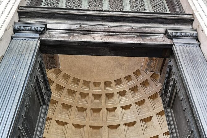 Pantheon: The Iconic Ancient Roman Temple – Semi-Private Tour - What Olga brings to the Pantheon
