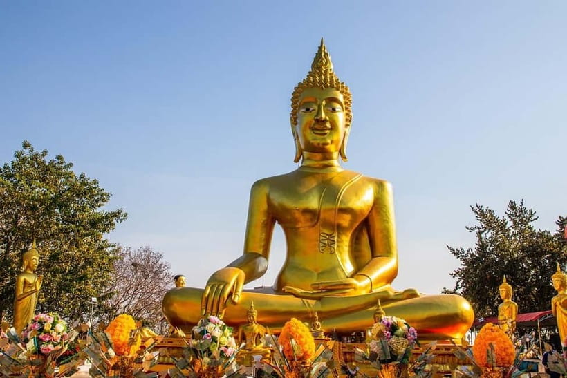 Pattaya: Big Buddha Temple, Night Market, and Sunset Tour - Transport, guide service, and what the price covers