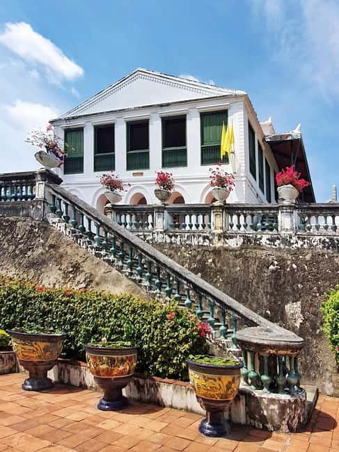 Petchaburi Temples & Royal Palace - small Join Group Tour - Light inside Khao Luang Cave Temple