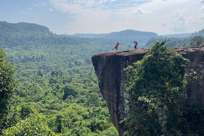 Phnom Kulen Waterfall and Banteay Srei Temple Tour from Siem Reap - Why Phnom Kulen makes a good change from Angkor