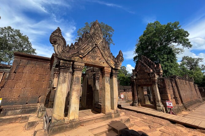 Phnom Kulen Waterfall and Banteay Srei Temple Tour from Siem Reap - Waterfalls, cliff views, and a cool hour in the park