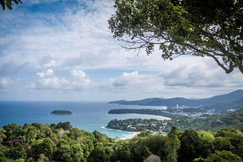 Phuket City Tour with Viewpoints, Temples & Elephant Feeding - Wat Chalong and the island’s Buddhist side