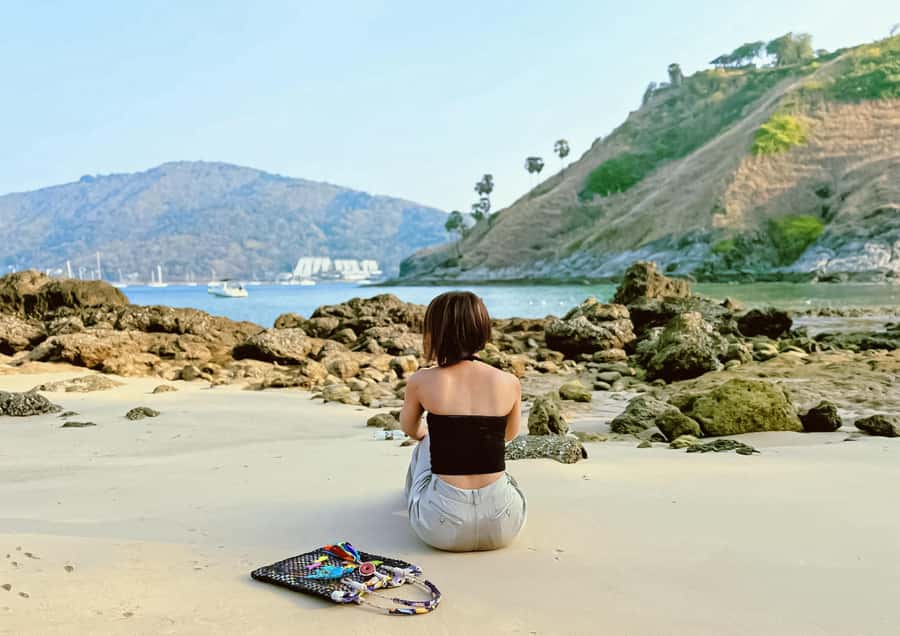 Phuket: PromthepCape,Swim Ya-Nui Beach,Buddha,Chalong Temple - Karon Viewpoint and Phuket’s three beach curves