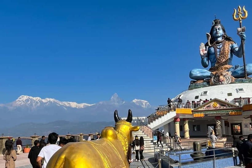 Pokhara: 1-Day World Peace Pagoda and Lord Shiva Statue Trek - Lunch and the return route
