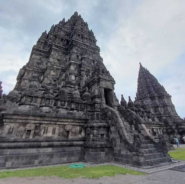 Prambanan Temple Afternoon Tour - Two hours among the temple towers