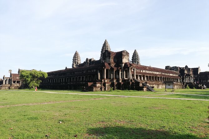 Private Angkor Wat Temple Tour - Angkor Wat: three levels of Khmer ambition