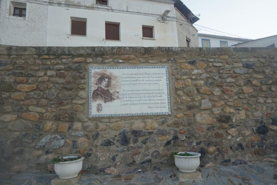 Private Bécquer's route, Trasmoz, Veruela's Monastery +food - Trasmoz, excommunication and mountain views