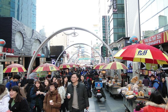 Private Busan tour with gamcheon culture village and the temple (Customizable) - Beomeosa Temple and the Silla period