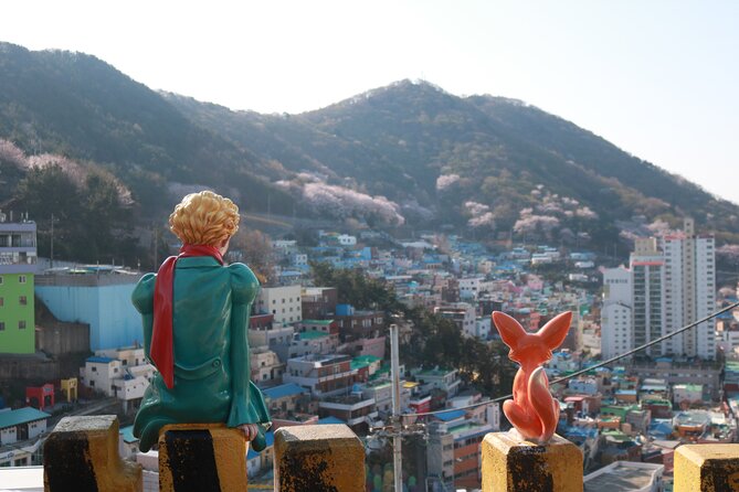 Private Busan tour with gamcheon culture village and the temple (Customizable) - Jagalchi Market and the working side of Busan
