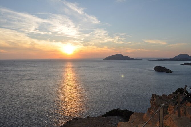 Private Cape Sounio Tour – Temple of Poseidon & Iconic Views - Standing before the Temple of Poseidon