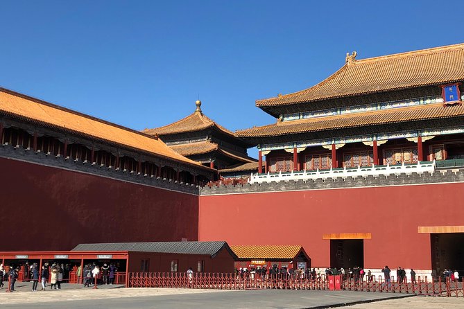 Private Day to T-Square, Forbidden city, Temple of heaven, Summer palace Tour - Peking roast duck gives the day a useful pause