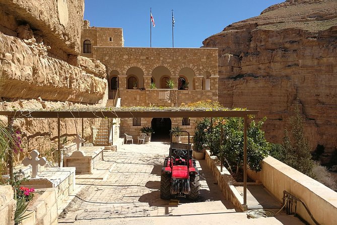 Private Day Tour: St. George's Monastery, Wadi Qelt, Mar Saba, and Bethlehem - The private guide and vehicle experience