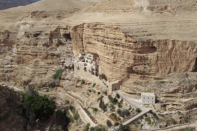Private Day Tour: St. George's Monastery, Wadi Qelt, Mar Saba, and Bethlehem - Getting to the Bethlehem side of Checkpoint 300
