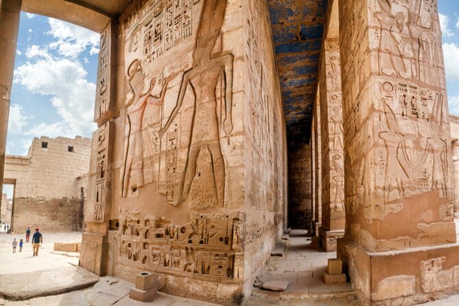 Private Full Day Tour of Luxor west Bank Tombs and temples - Valley of the Queens and the tomb of Nefertari