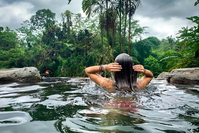 Private Full-Day Tour: Ulun Danu Beratan Temple, Jatiluwih and Tanah Lot Temple - Taman Ayun begins the cultural side of the day