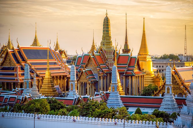 Private Grand Temples Along the Chao Phraya River [1/2 Day] - Starting at Sathorn Pier on the Chao Phraya