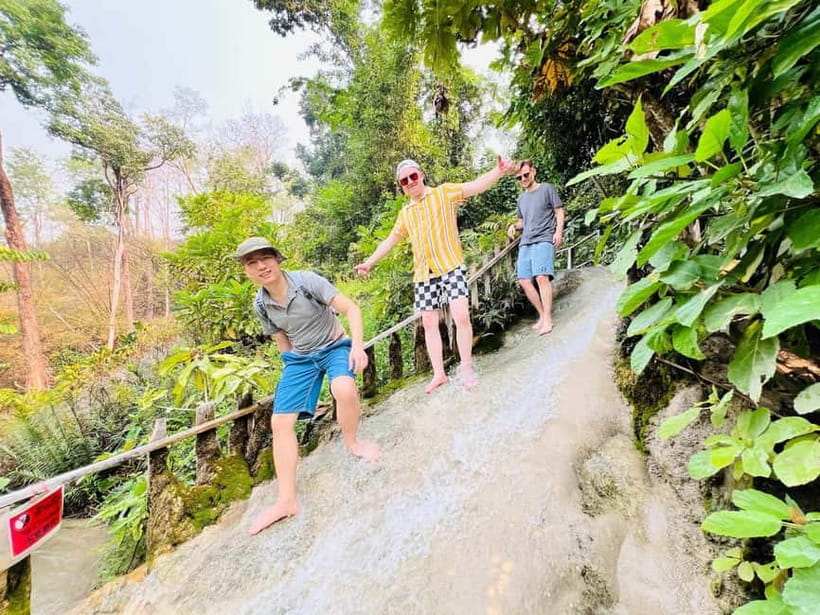 Private : Sticky Waterfall & Secret Temple & Karen Village. - Climbing Bua Thong’s limestone cascade