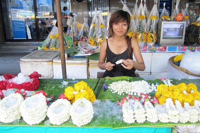 Private Three Temples Bangkok City Tour - Wat Pho and the famous reclining Buddha