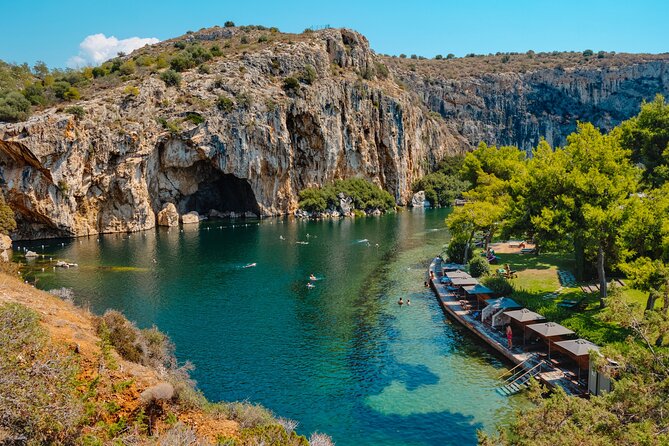Private tour at Cape Sounio and the Temple of Poseidon - What private transport adds