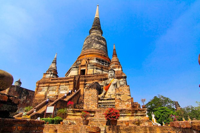 Private Tour: Ayutthaya Temples, Ruins and Lunch on River Cruise - Wat Chaiwatthanaram beside the river