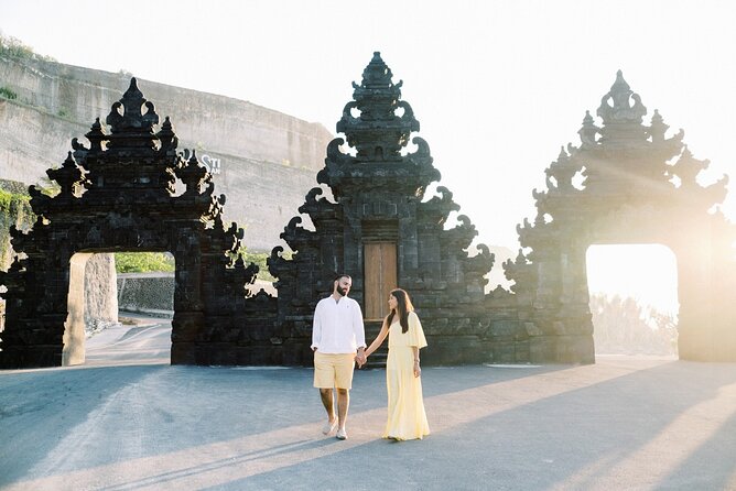 Private Tour Bali Beaches and Uluwatu Temple with Dinner - Jimbaran Bay seafood dinner by candlelight