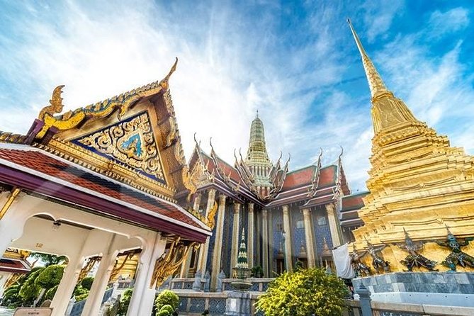 Private Tour: Bangkok's Grand Palace Complex and Wat Phra Kaew - The Gems Gallery stop and the question of value