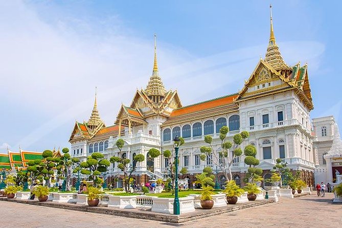 Private Tour: Bangkok's Grand Palace Complex and Wat Phra Kaew - Seeing the Grand Palace in a 90-minute visit