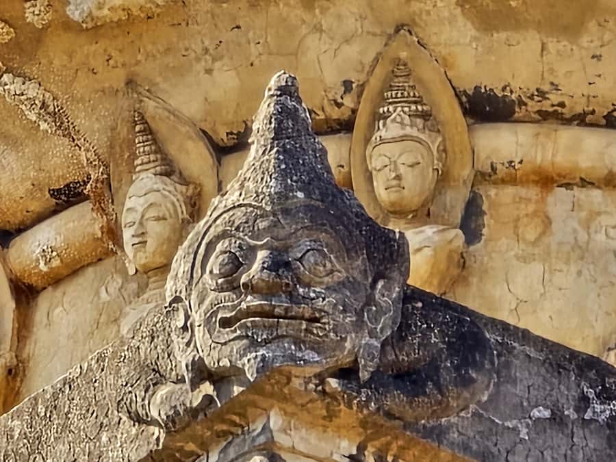 Private tour Chiangmai , Explore hidden gems Lanna temple - Pha Lat and the first mountain views