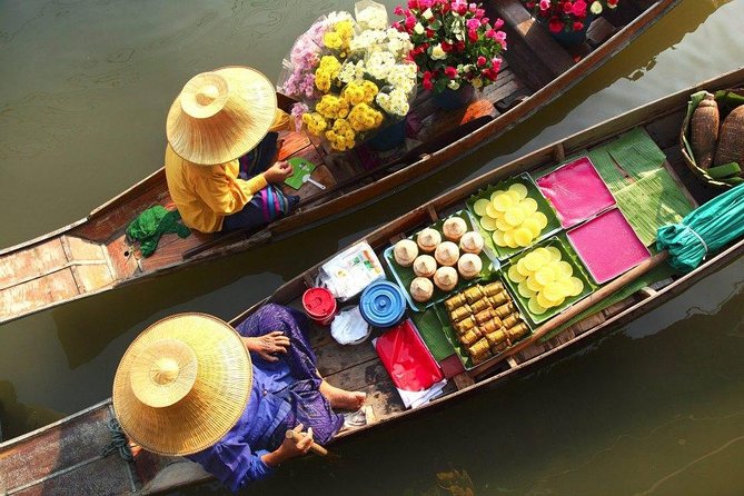 Private Tour: Damnoen Saduak Floating Market and Bangkok City Temples - Coconut sugar and working countryside