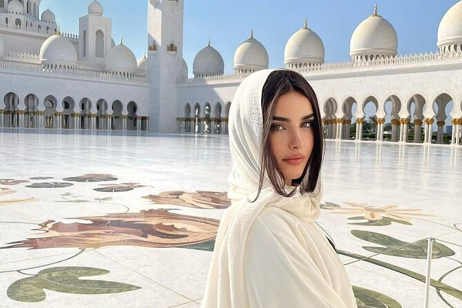 Private Tour in Abu Dhabi City with BAPS Temple - Sheikh Zayed Grand Mosque, the day’s essential stop