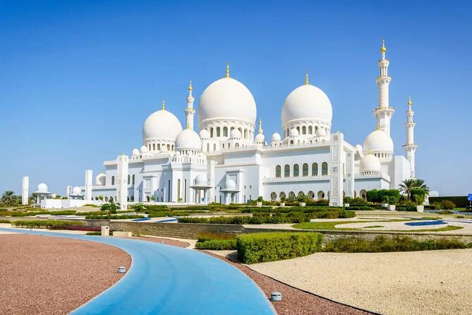 Private Tour in Abu Dhabi City with BAPS Temple - Presidential Palace and Saadiyat Island from the road