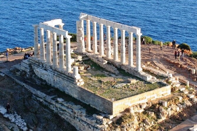 Private tour in Poseidon Temple and Swim in Lake Vouliagmeni - Who should book this coastal outing?