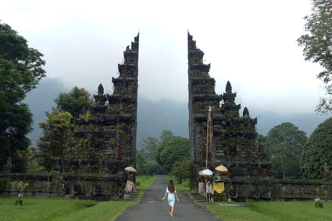 Private Tour: Leke-Leke Waterfall, Handara gate & Iconic Temples - Why this North Bali route works