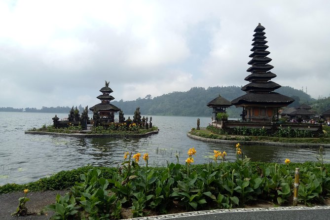 Private Tour: Leke-Leke Waterfall, Handara gate & Iconic Temples - Taman Ayun: royal gardens near Mengwi