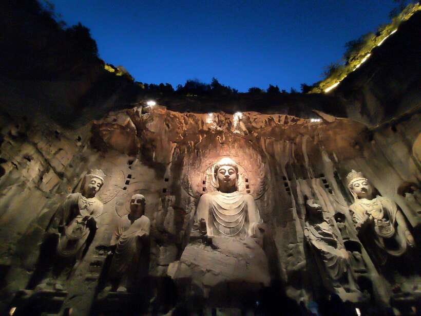 Private Tour: Longmen Grottoes, Shaolin Temple & Kungfu Show - Starting in Xi’an, Luoyang, or Zhengzhou