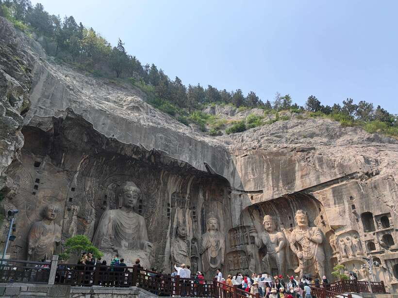 Private Tour: Longmen Grottoes, Shaolin Temple & Kungfu Show - Crowds, Timing, and Seasonal Advice