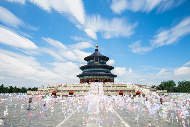 Private Tour: Mutianyu/Badaling Great Wall and Temple of Heaven - Lunch between the city and the mountains