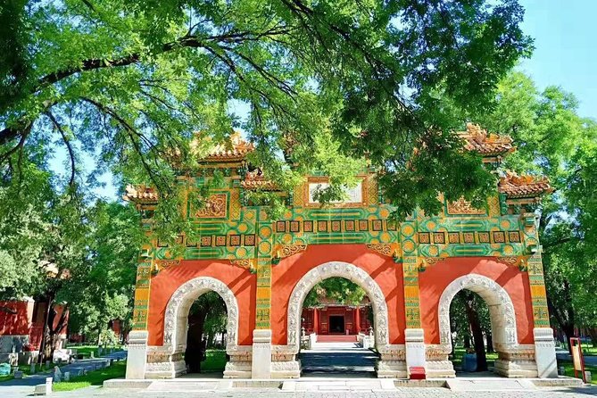 Private Tour: Temple of Heaven with Roast Duck and Acrobatic show - Private service, guide quality, and communication