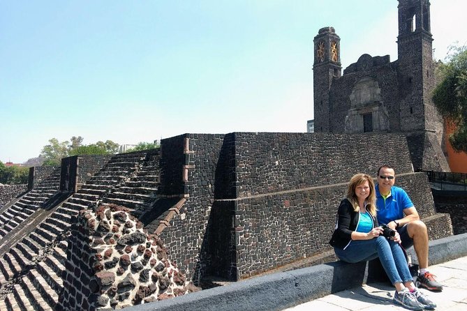 Private Tour: Teotihuacan and Guadalupe Shrine - Lunch, crafts, and the shopping question
