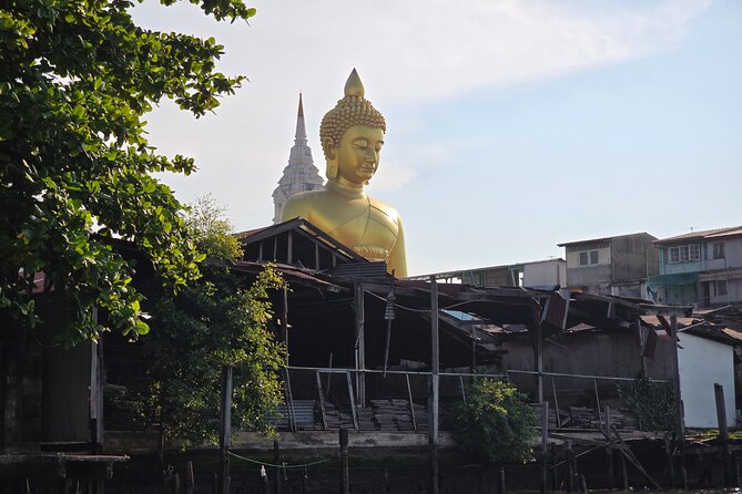 Private tour to Wat Pho,Wat Arun, Canal Tour,Flower Market - Pak Khlong Talad, Bangkok’s Flower Market